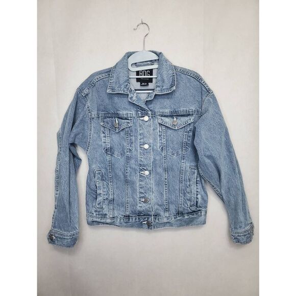 BDG Oversized Women's Denim Trucker Jean Jacket Light Wash Button Front - Picture 1 of 9